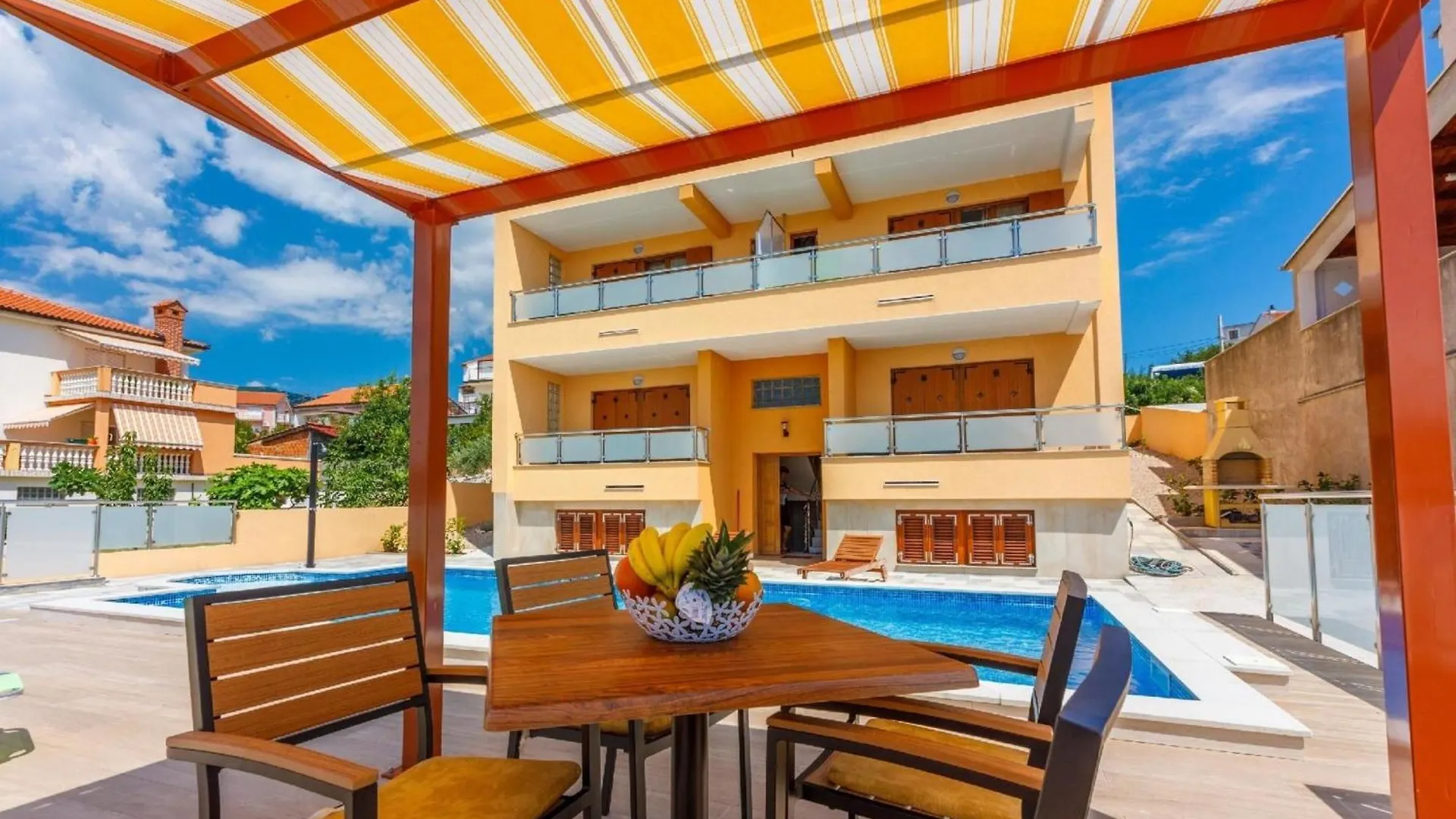 Apartment Wohnung In Novi Vinodolski Mit Eigenem Balkon